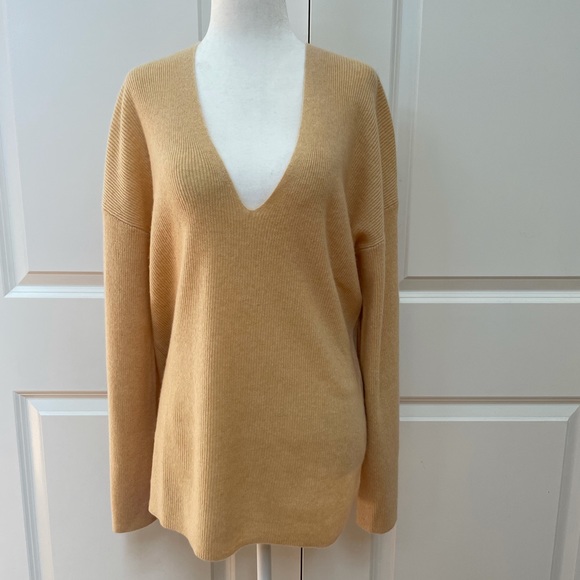 NakedCashmere Sweaters - Shaker Rib-Knit Cashmere Sweater from Naadam